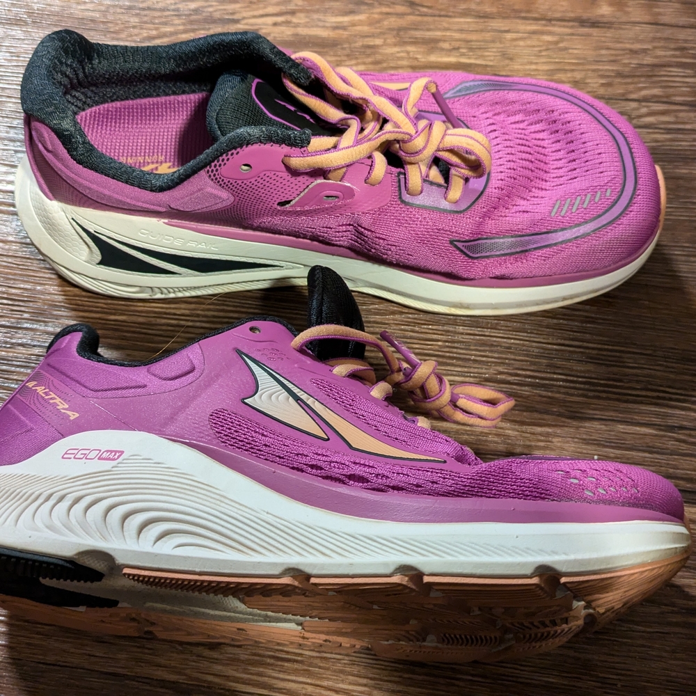 Altra Paradigm 6 Low Mileage Discontinued Running Shoe